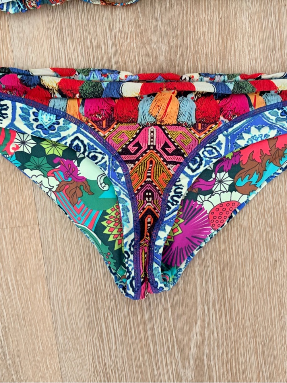 Maaji Vibrant Blue/Pink Boho Halter Top Low Rise Reversable Bikini-M/L - Picture 5 of 8